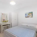 Hotel Lena *